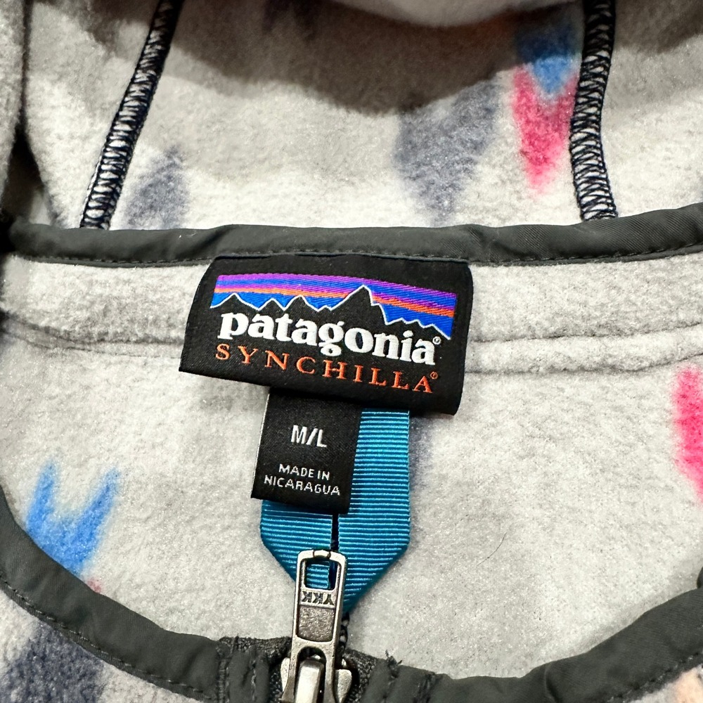 Patagonia Synchilla Fleece Poncho Grey Geometric Full Zip Hooded Cape M/L 25285 - Picture 4 of 14